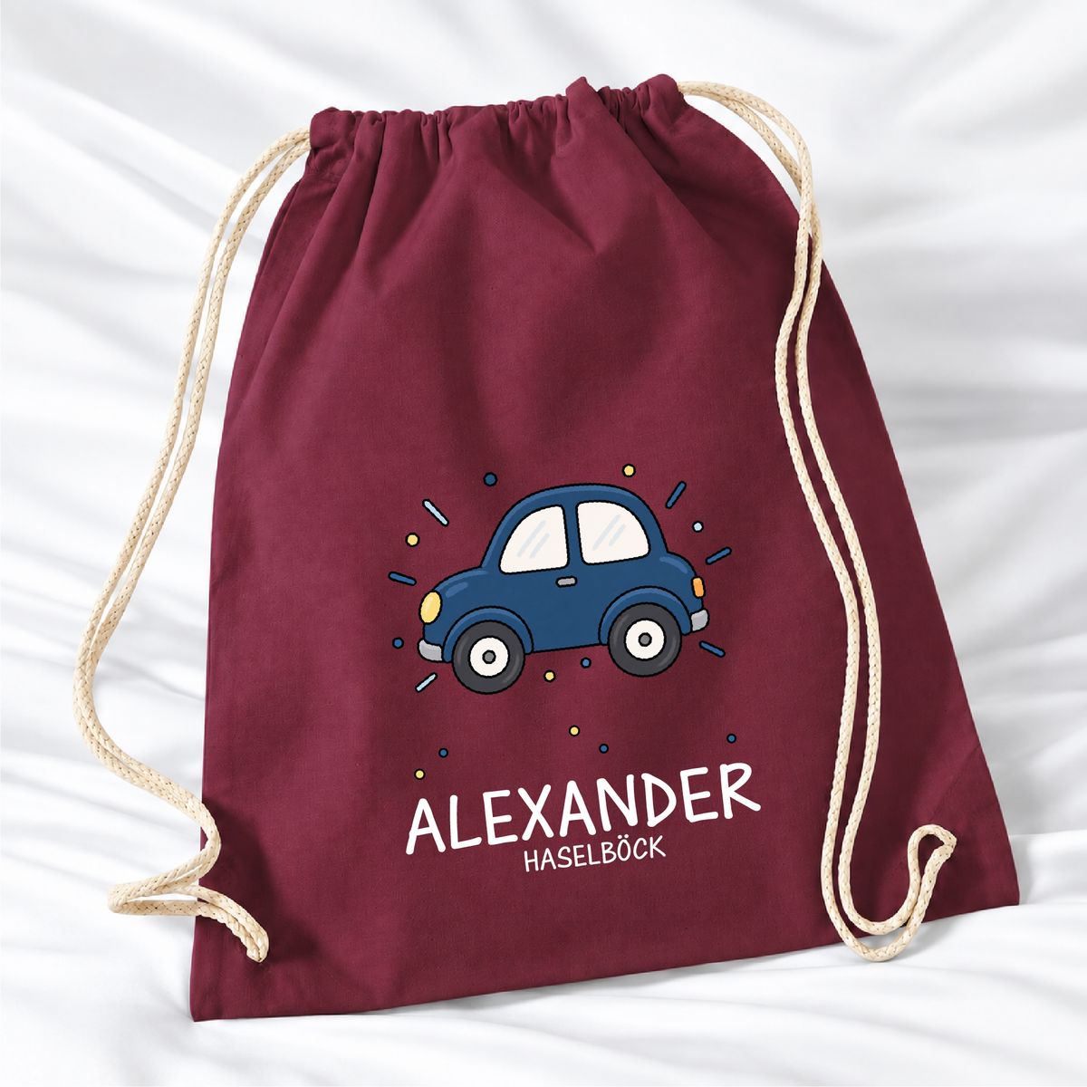 Personalisierter Auto-Turnbeutel in Bordeaux mit Wunschname – Standard 140 g/m²