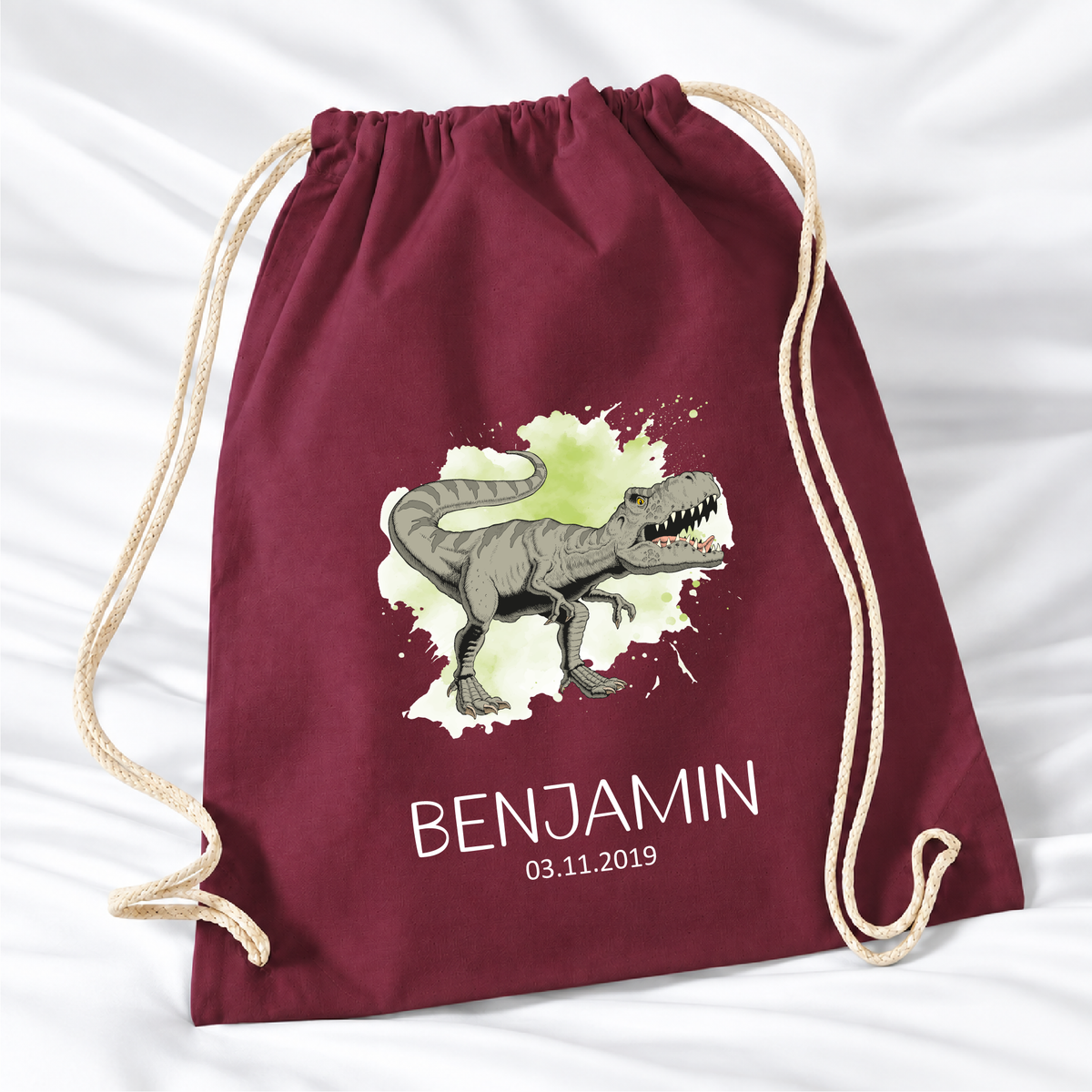 Personalisierter Dino-Turnbeutel in Bordeaux mit Wunschname – Standard 140 g/m²