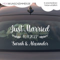 Hochzeitsauto-Aufkleber „Just Married“ mit Namen & Datum – Design 2 für die Heckscheibe