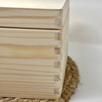 Erinnerungskiste Hochzeit aus Holz – Motiv Herzschrift, Produktansicht 7